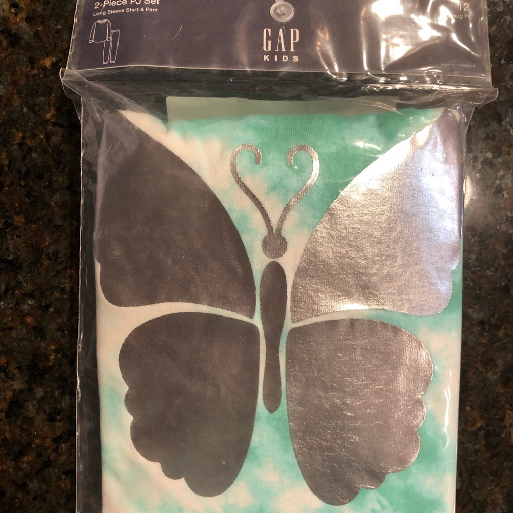 Gap PJ’s for girls. Size 12. NWT - Picture 6 of 9
